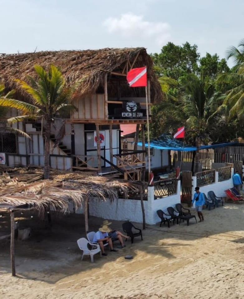Hostal Punta Cangrejo San Onofre Ngoại thất bức ảnh