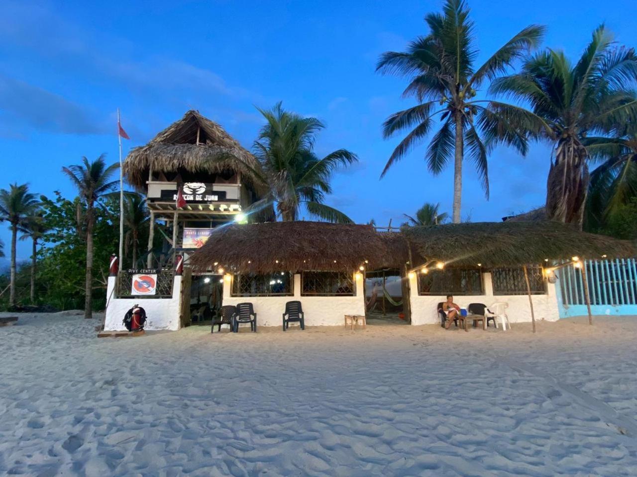 Hostal Punta Cangrejo San Onofre Ngoại thất bức ảnh